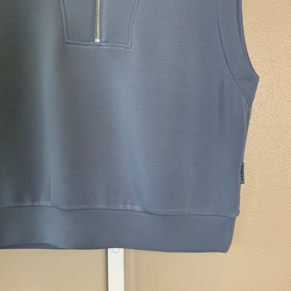 Varley Loretta Half-Zip Sleeveless Sweat - Picture 13 of 16